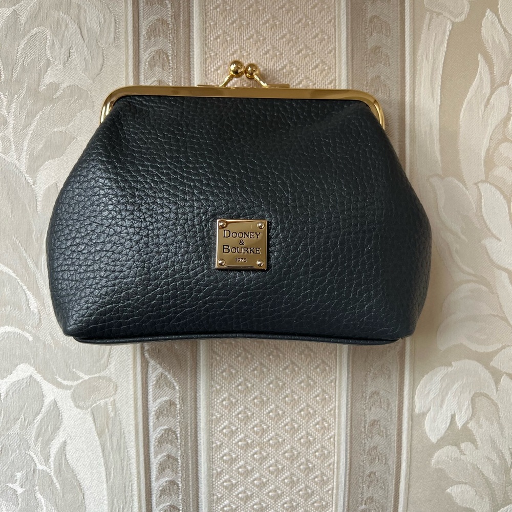 NEW Dooney and Bourke Leather Logo Lock Shoulder Bag+ Large Frame Purse. - Picture 4 of 9